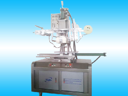 油壓式熱轉(zhuǎn)印機(jī)優(yōu)勢(shì)爆棚 通亞印刷一枝獨(dú)秀